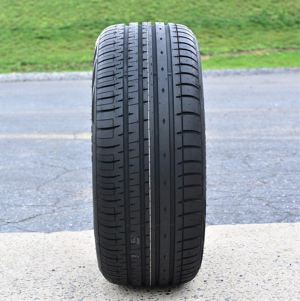 235/45R19 All-Season High Performance Radial Tire P9411