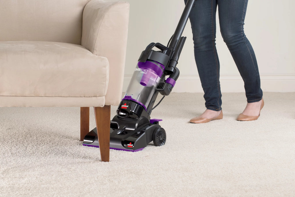 Compact Bagless Vacuum B1144