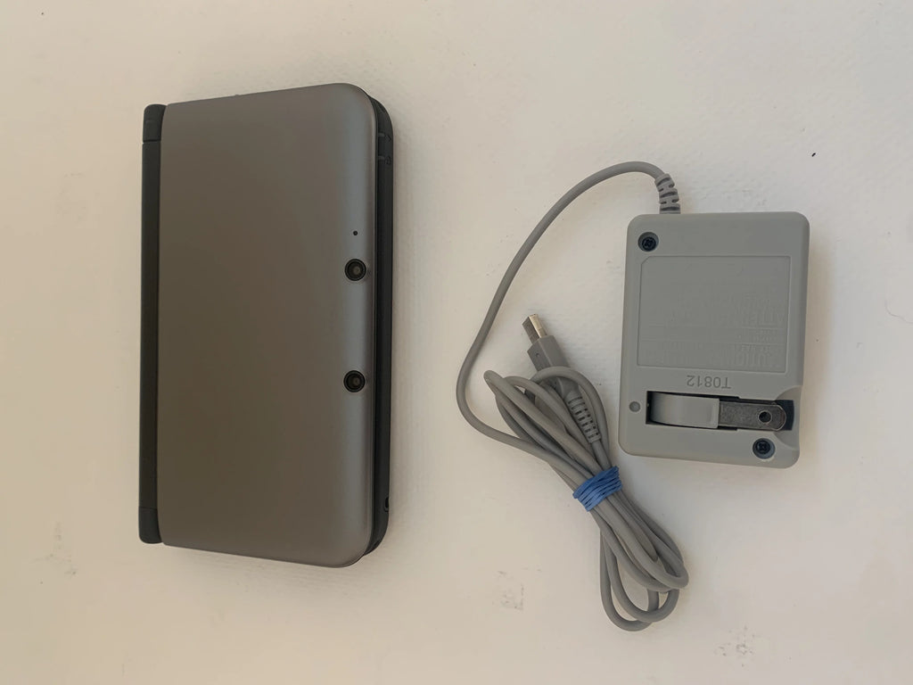 Used Nintendo 3DS XL Gun Metal Video Game Console with Stylus, Charger and 16 GB SD Memory Card G838343