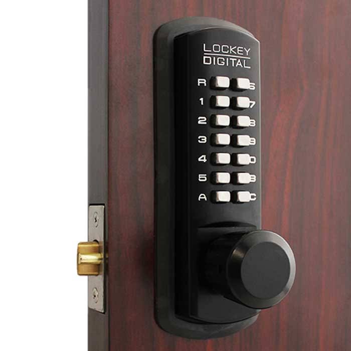 Satin Chrome Mechanical Keyless Door Knob O588821