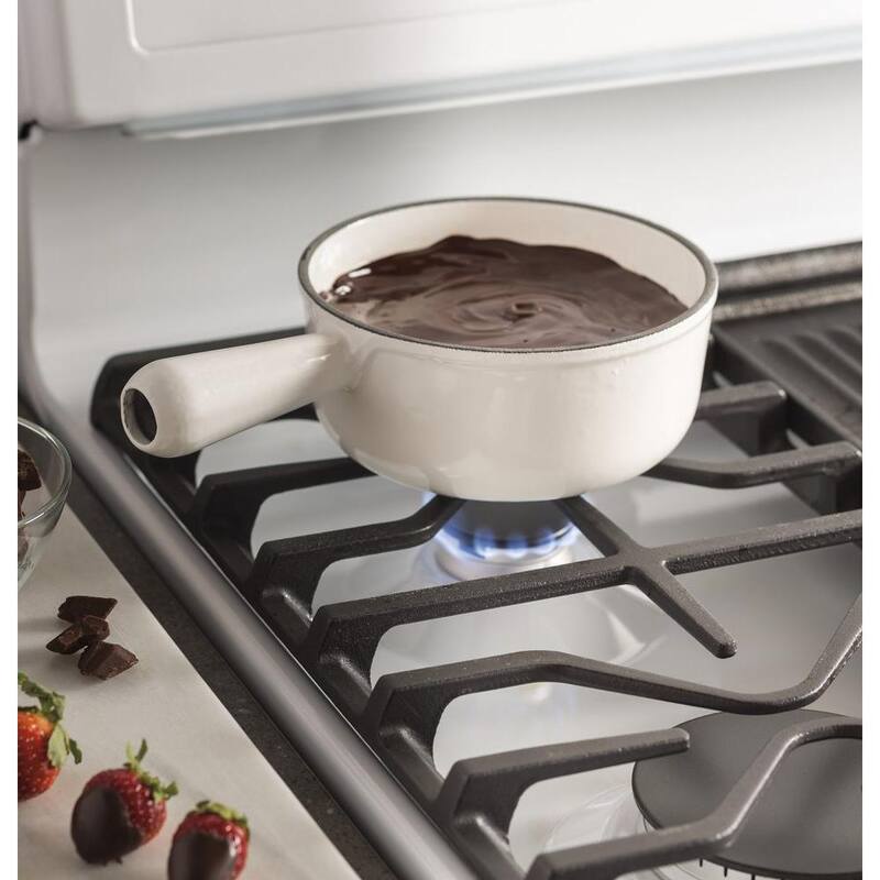 5.0 cu. ft. Freestanding Gas Range with Griddle C5248