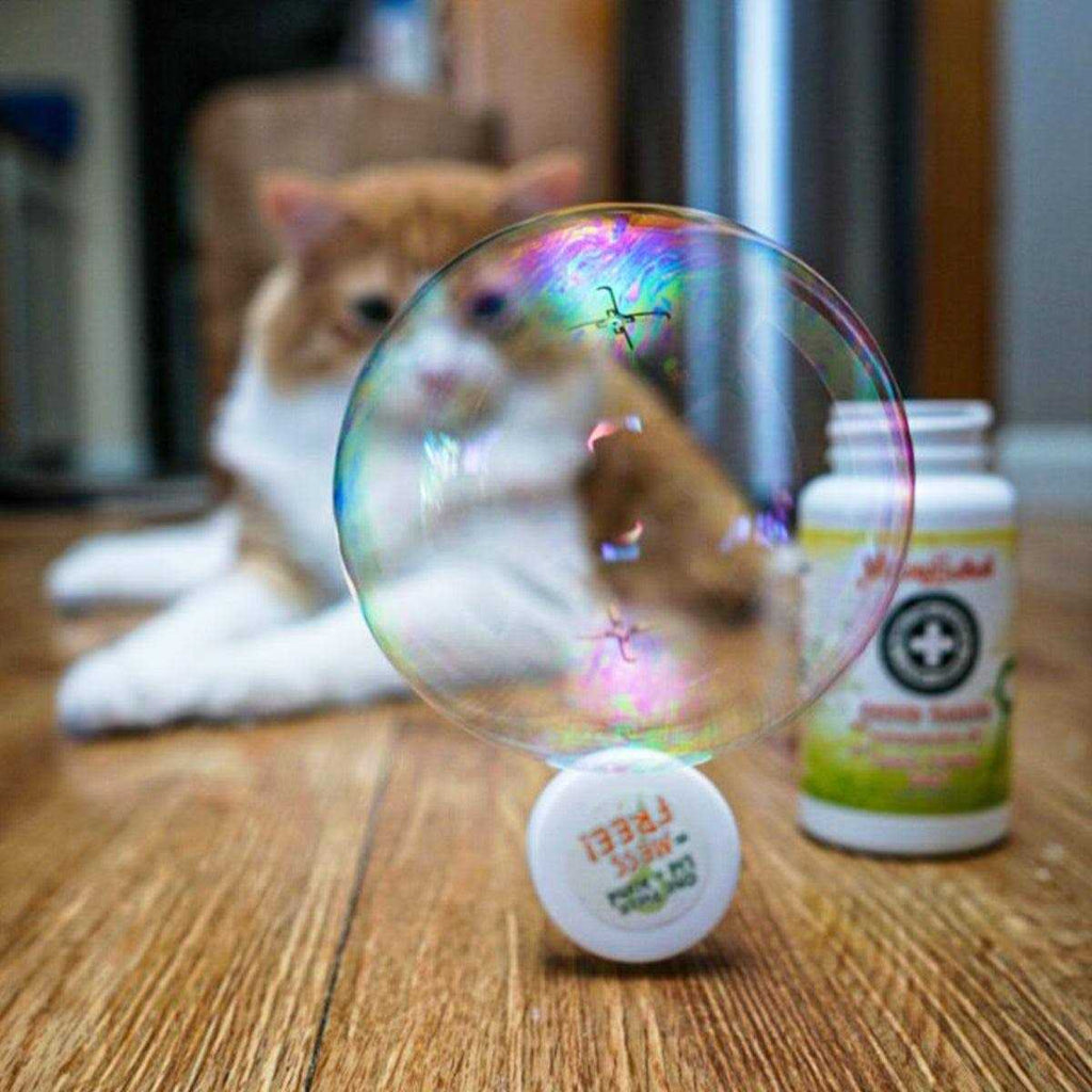 Catnip Honeysuckle Bubbles A856123