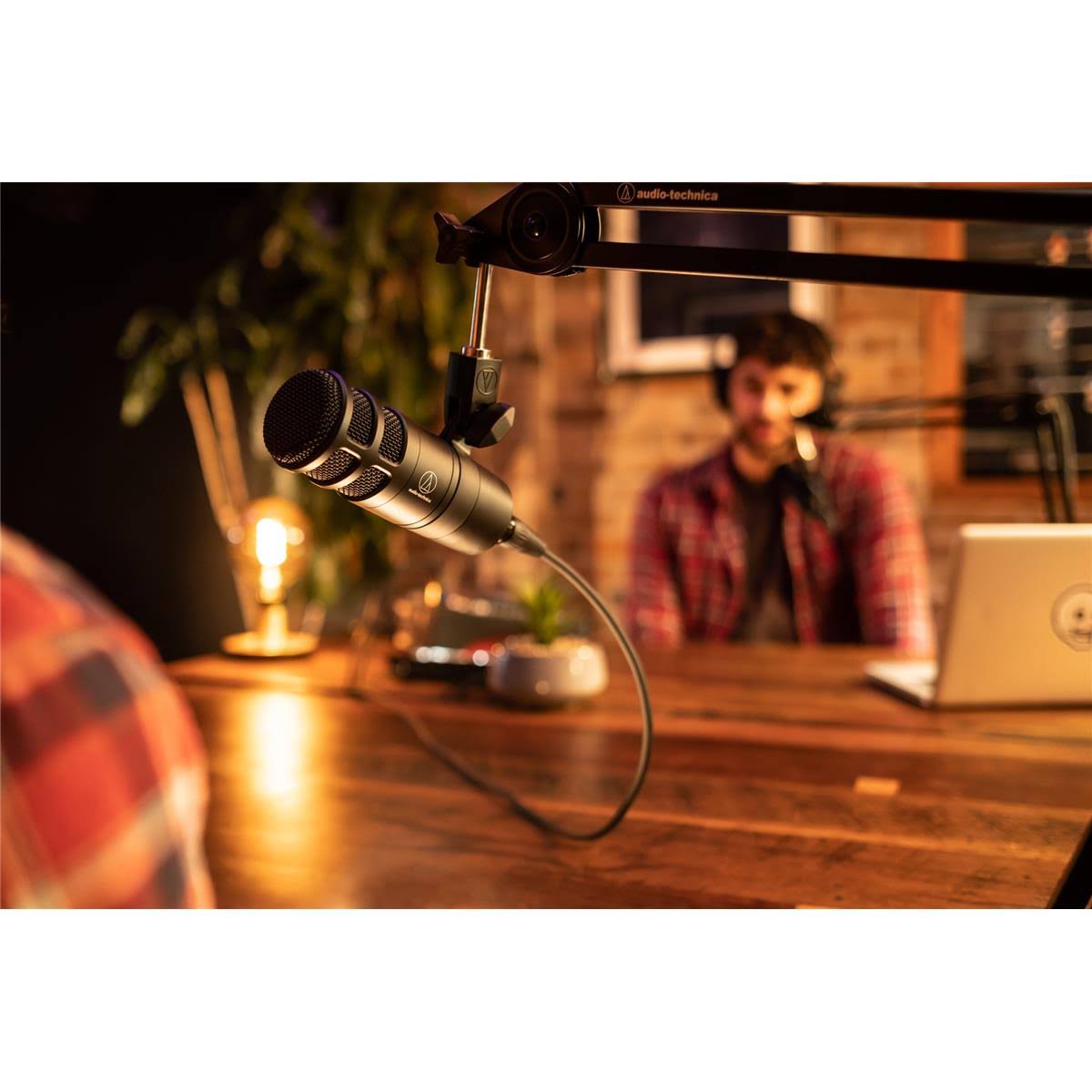 Hypercardioid Dynamic Podcast Microphone C59873