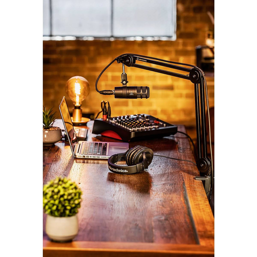 Hypercardioid Dynamic Podcast Microphone C59873
