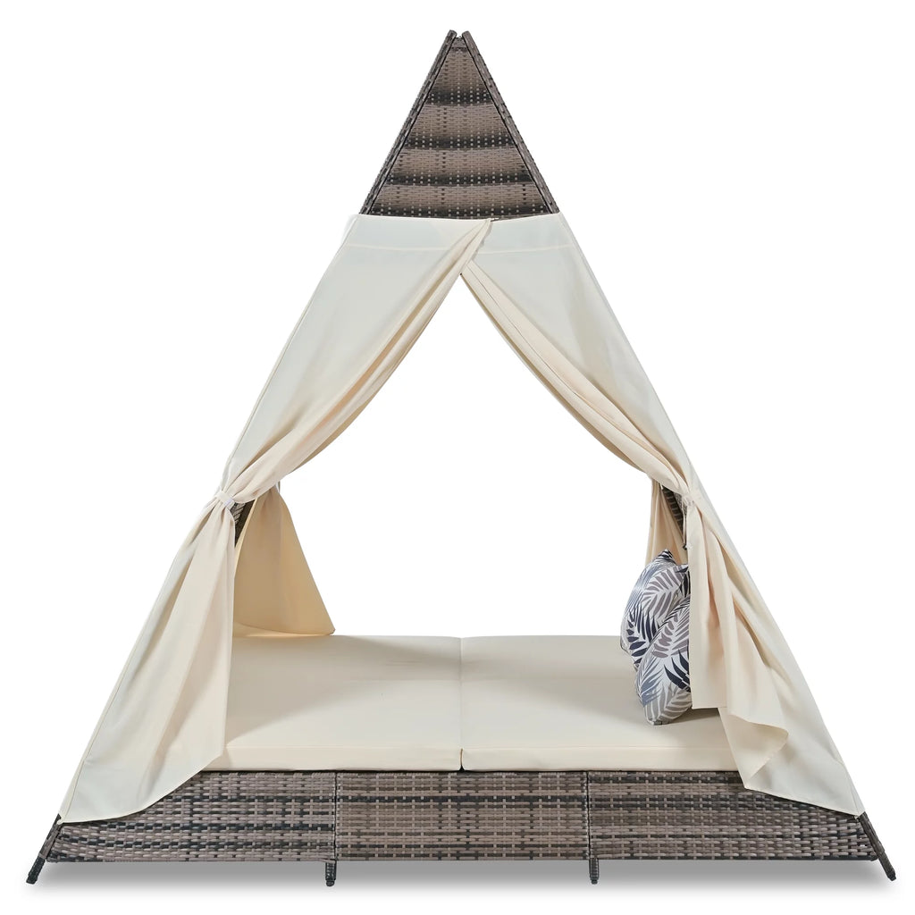 PE Wicker Daybed with Beige Cushions E8791