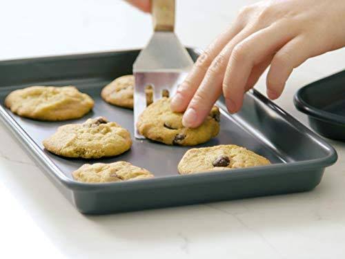 8 Piece Nonstick Carbon Steel Baking Pan Set K638