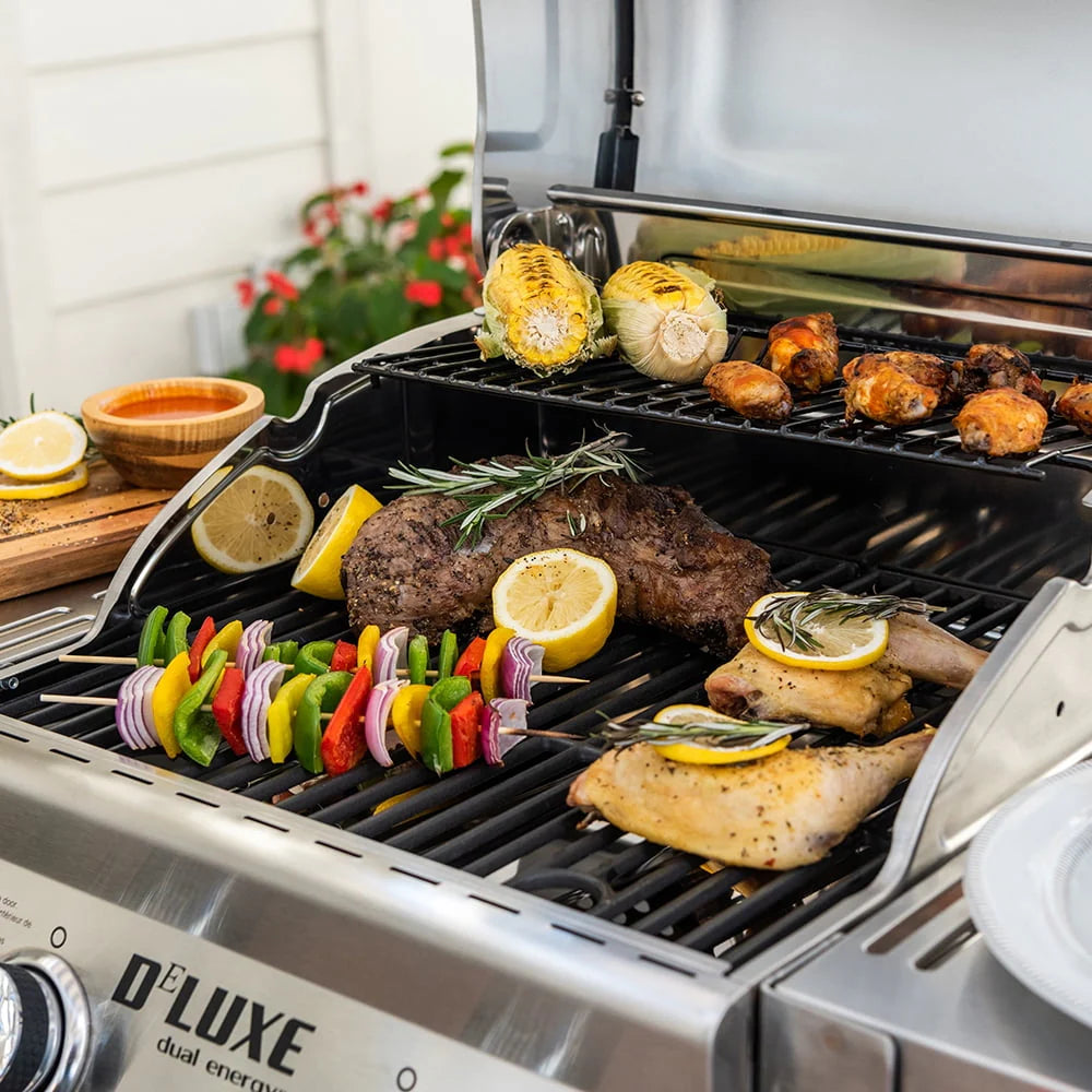 2-Burner Propane Gas Grill with 2 Foldable Shelves F840750