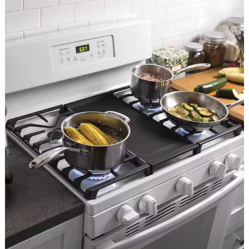 5.0 cu. ft. Freestanding Gas Range with Griddle C5248