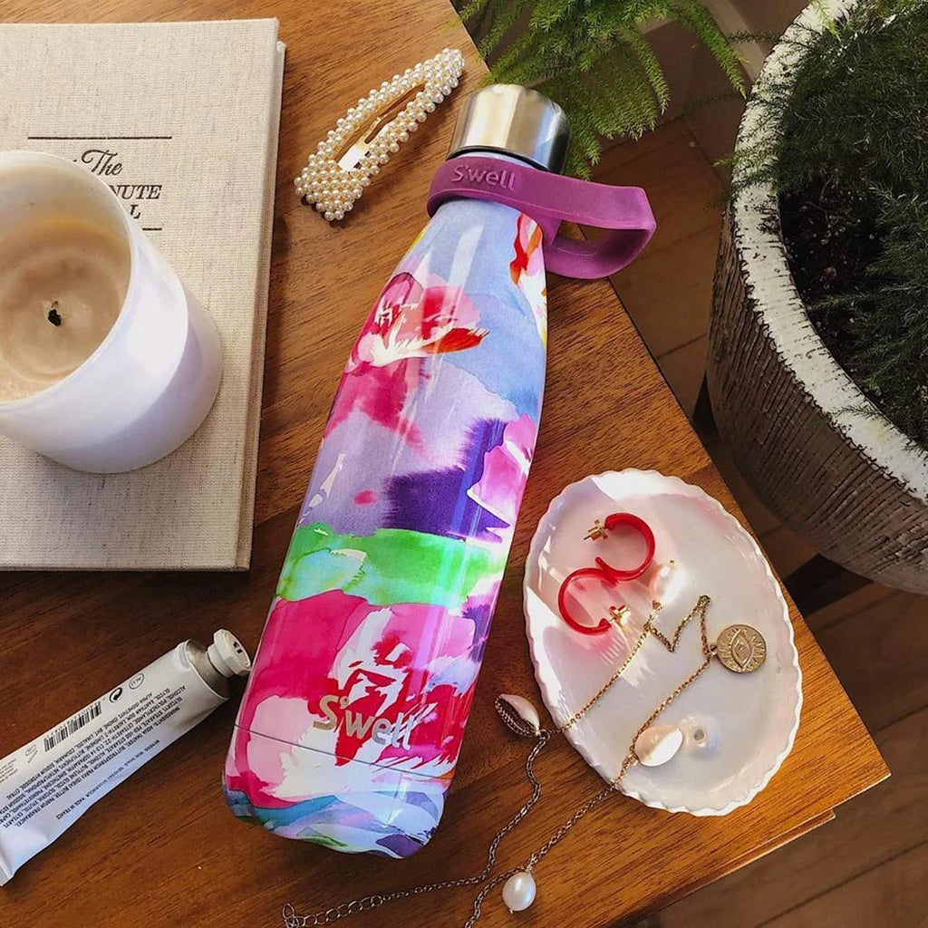 Stainless Steel Water Bottle 17 Fl Oz Triple-Layered Vacuum-Insulated BPA-Free Q3784