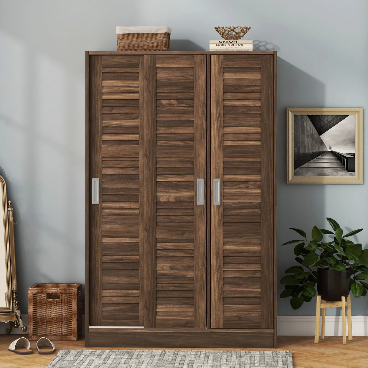 Mid-century 3-Door Wardrobe with Shelves T278