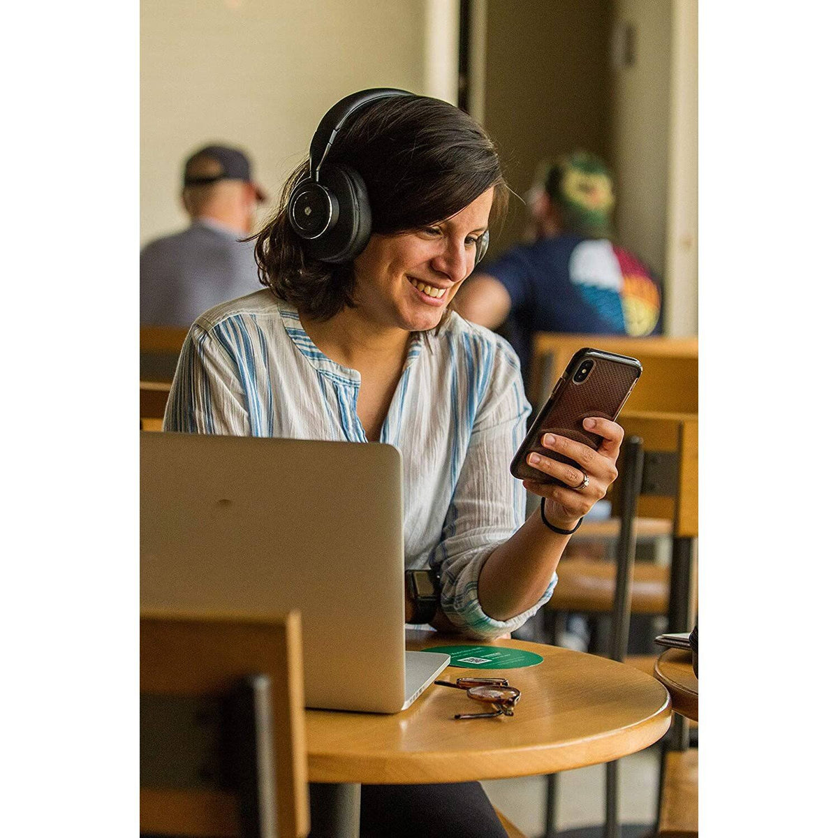 Bluetooth Headphones with Active Noise-Cancelling O984