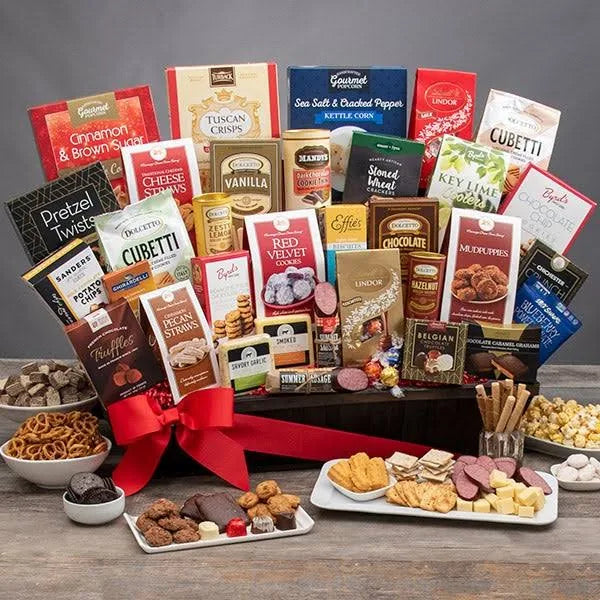 Snack & Chocolate Gift Baskets L218