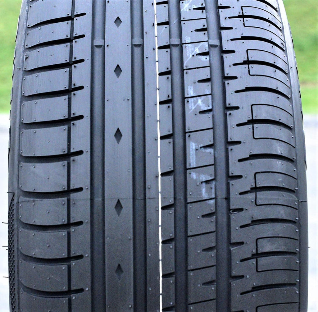 235/45R19 All-Season High Performance Radial Tire P9411